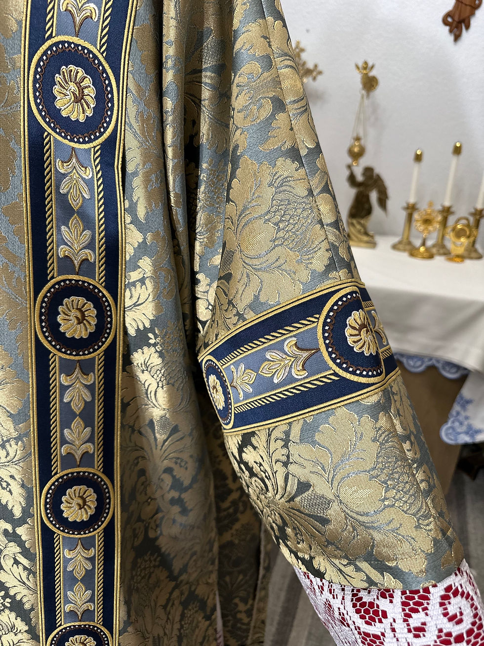 Thumbnail: Blue Jacquard Dalmatic + Stole 