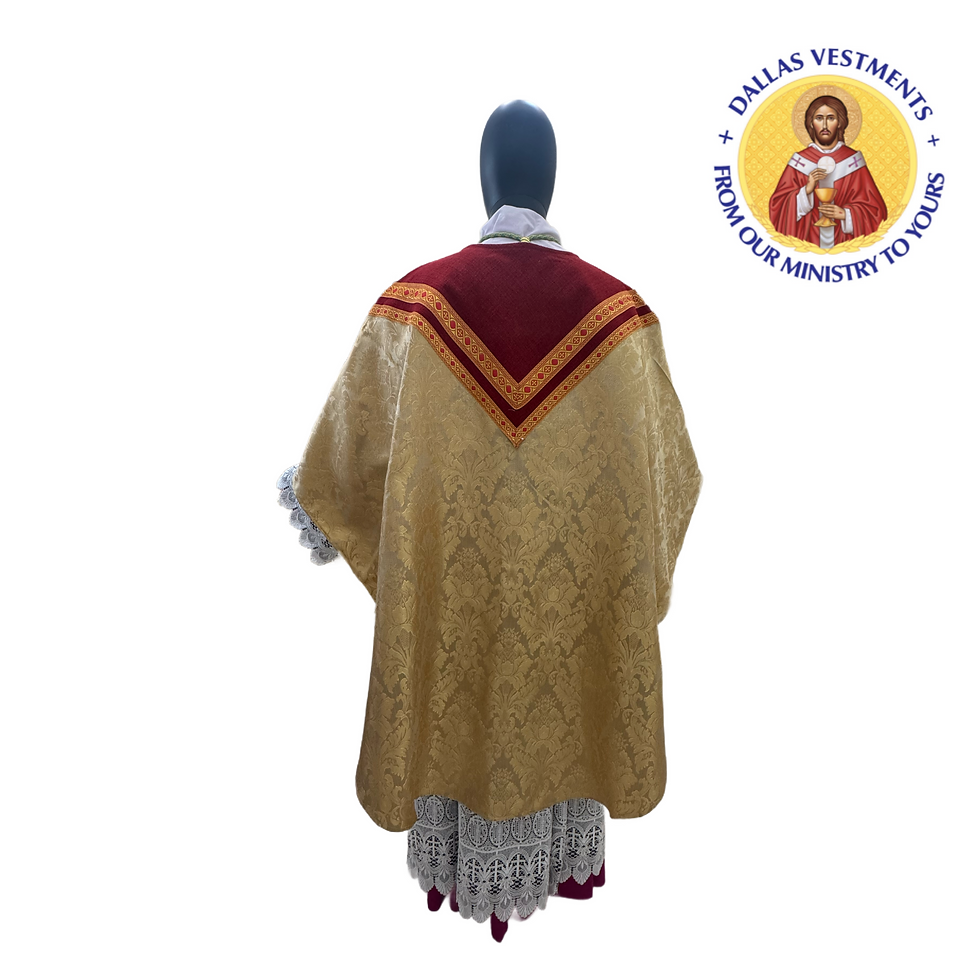 Thumbnail: Gold Gothic Chasuble set (Fides)