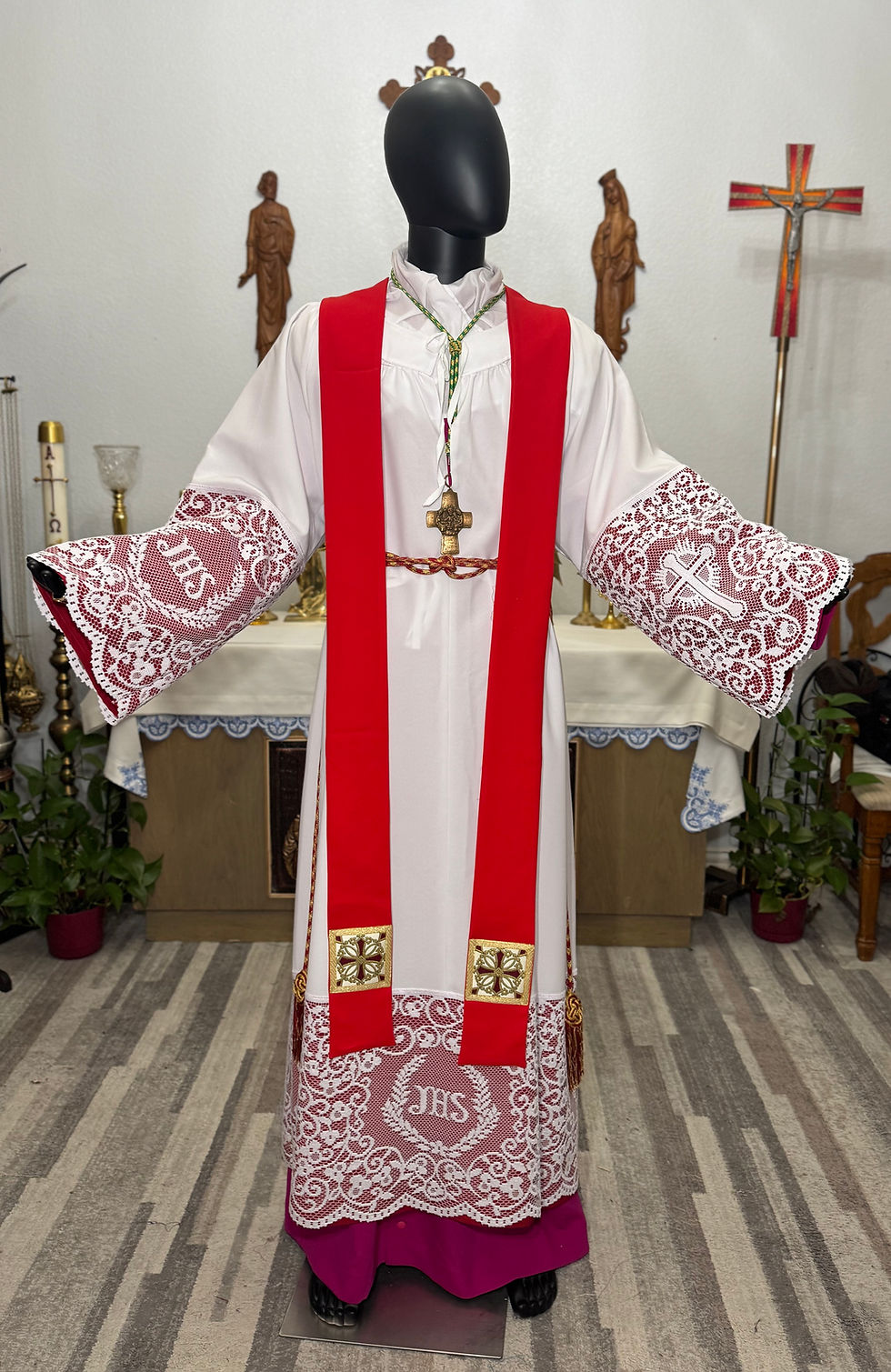 Thumbnail: Red Gothic Chasuble and Stole