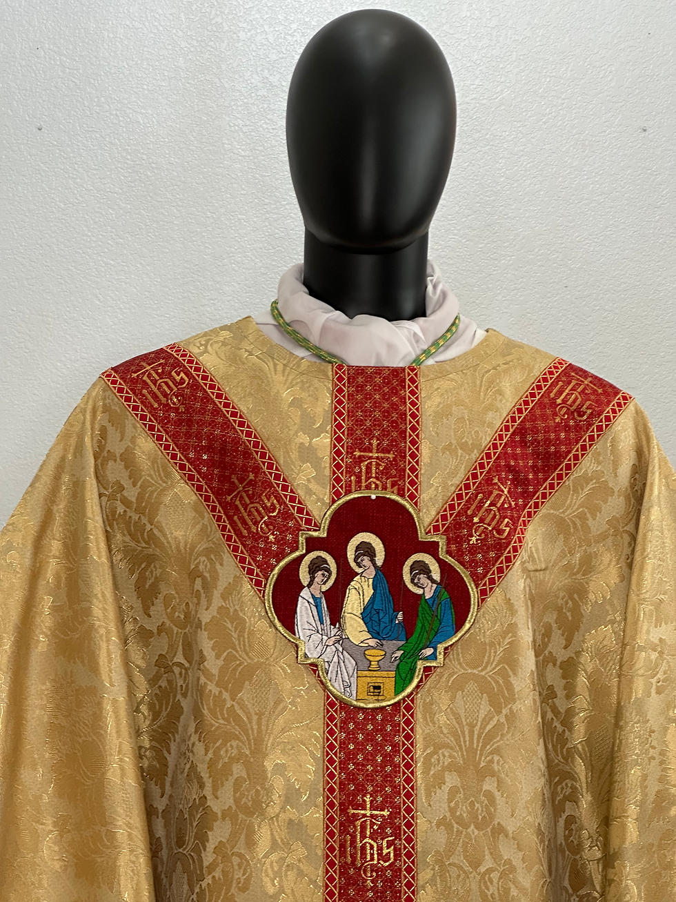 Thumbnail: Gold Semi-Gothic Chasuble set (Holy Trinity)