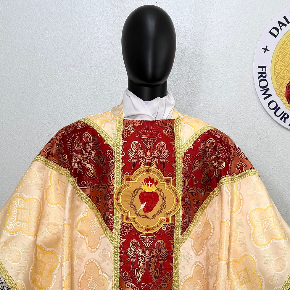 Thumbnail: Gold  Brocade Semi-Gothic Chasuble (Corpus Christi) Sacred Heart 