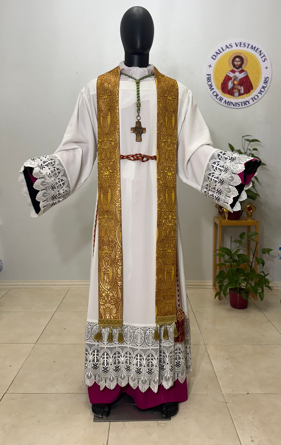 Thumbnail: Gold Angelic Gothic Chasuble + Stole + 