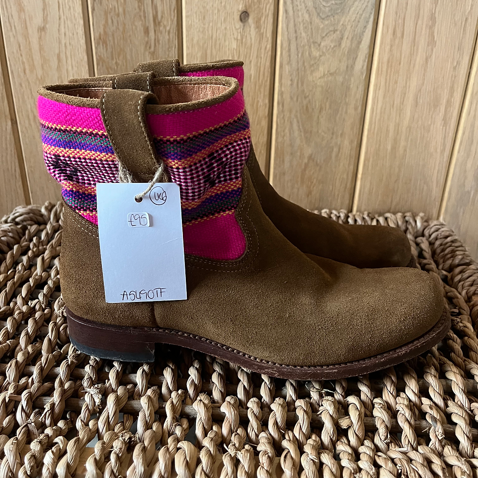 Thumbnail: Penelope chilvers Tan Ankle Boots Uk6