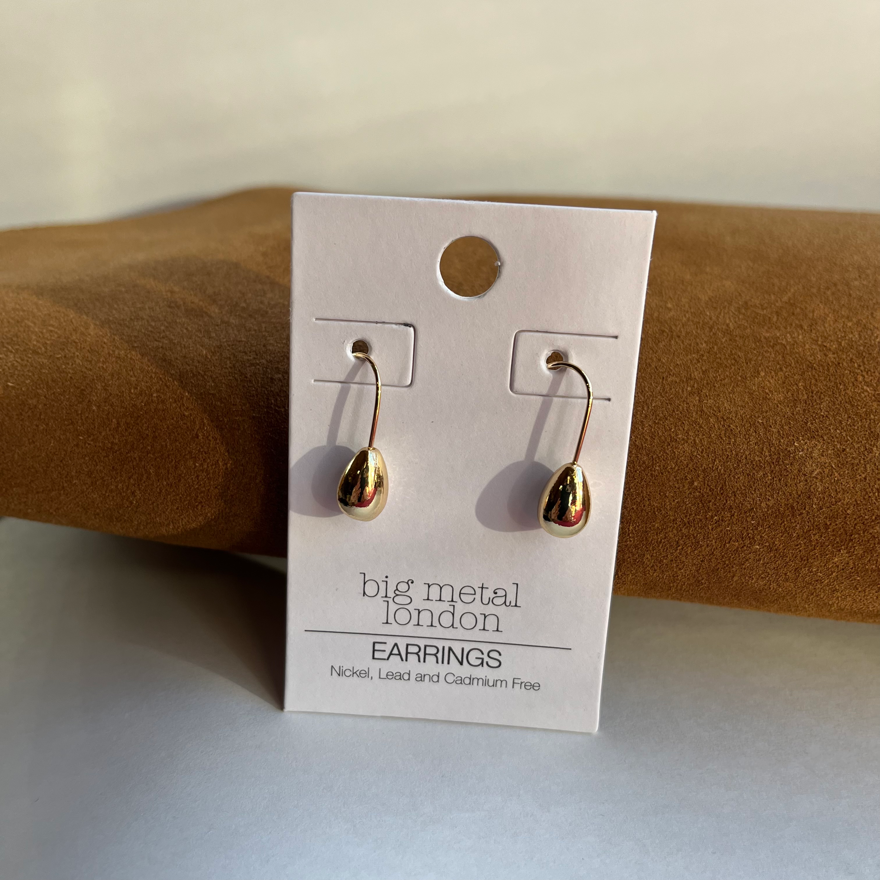 Brand New Gold Droplet Earrings