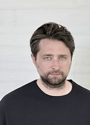 photo EZ.jpg
