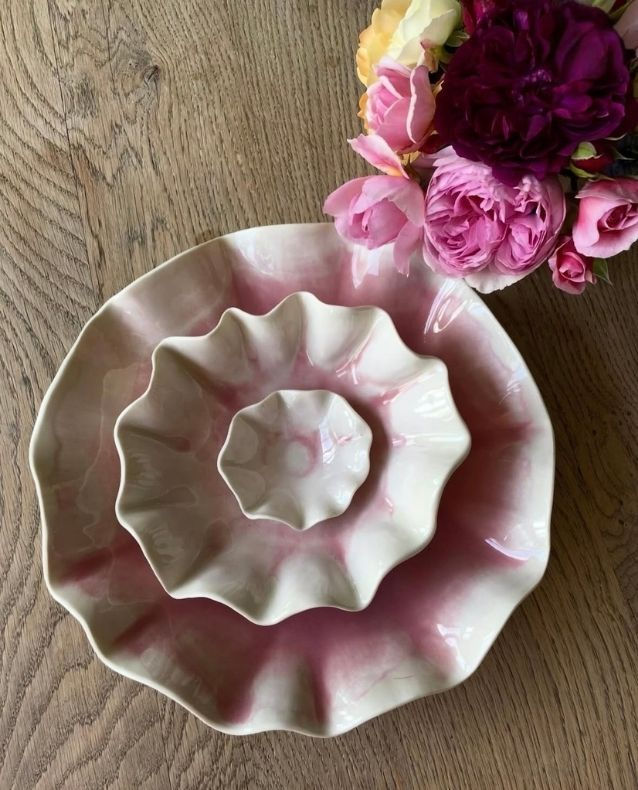 pink wavy bowls.jpg