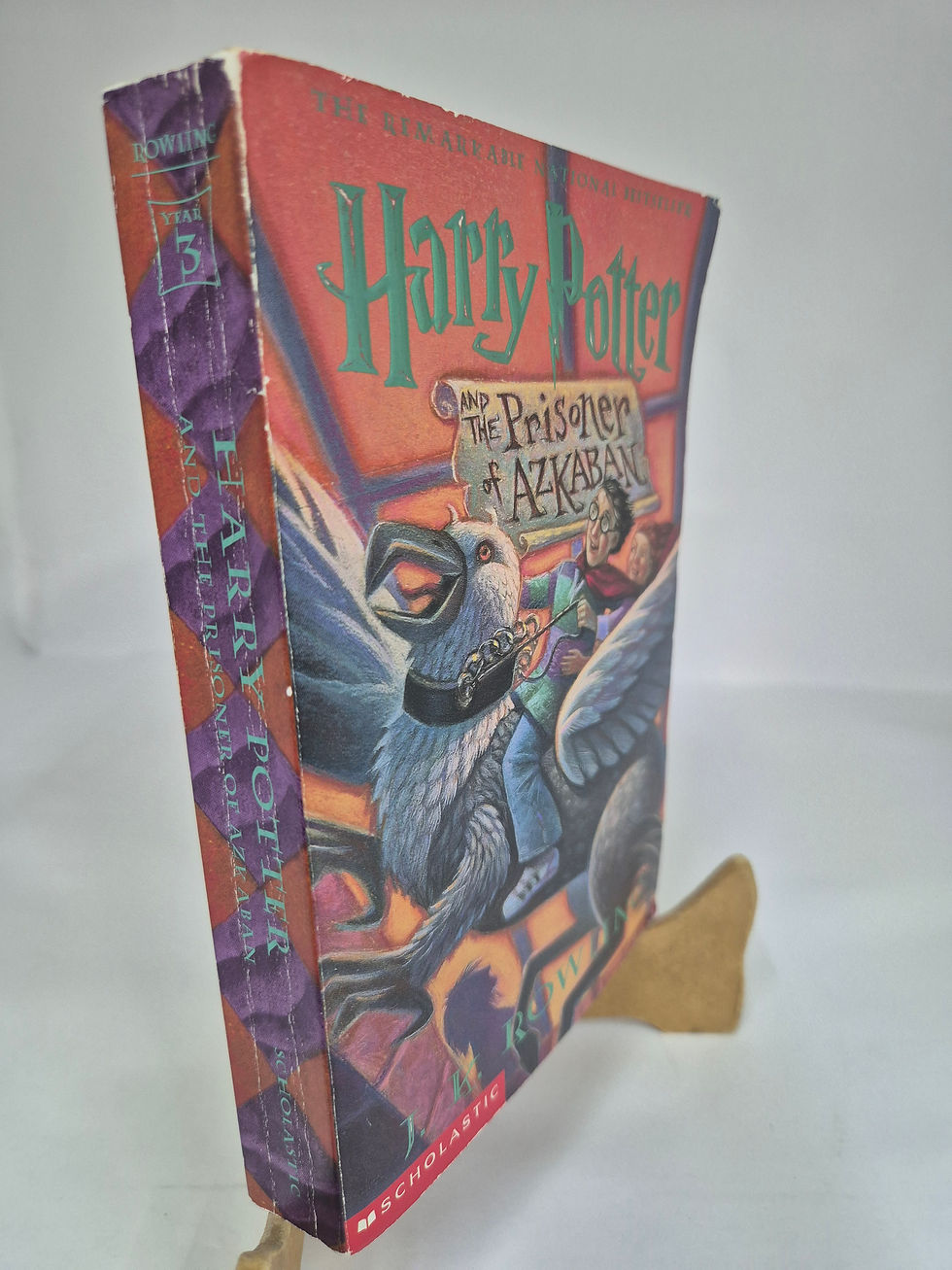 Miniatura: HARRY POTTER AND THE PRISIONER OF AZKABAN / J. K. ROWLING