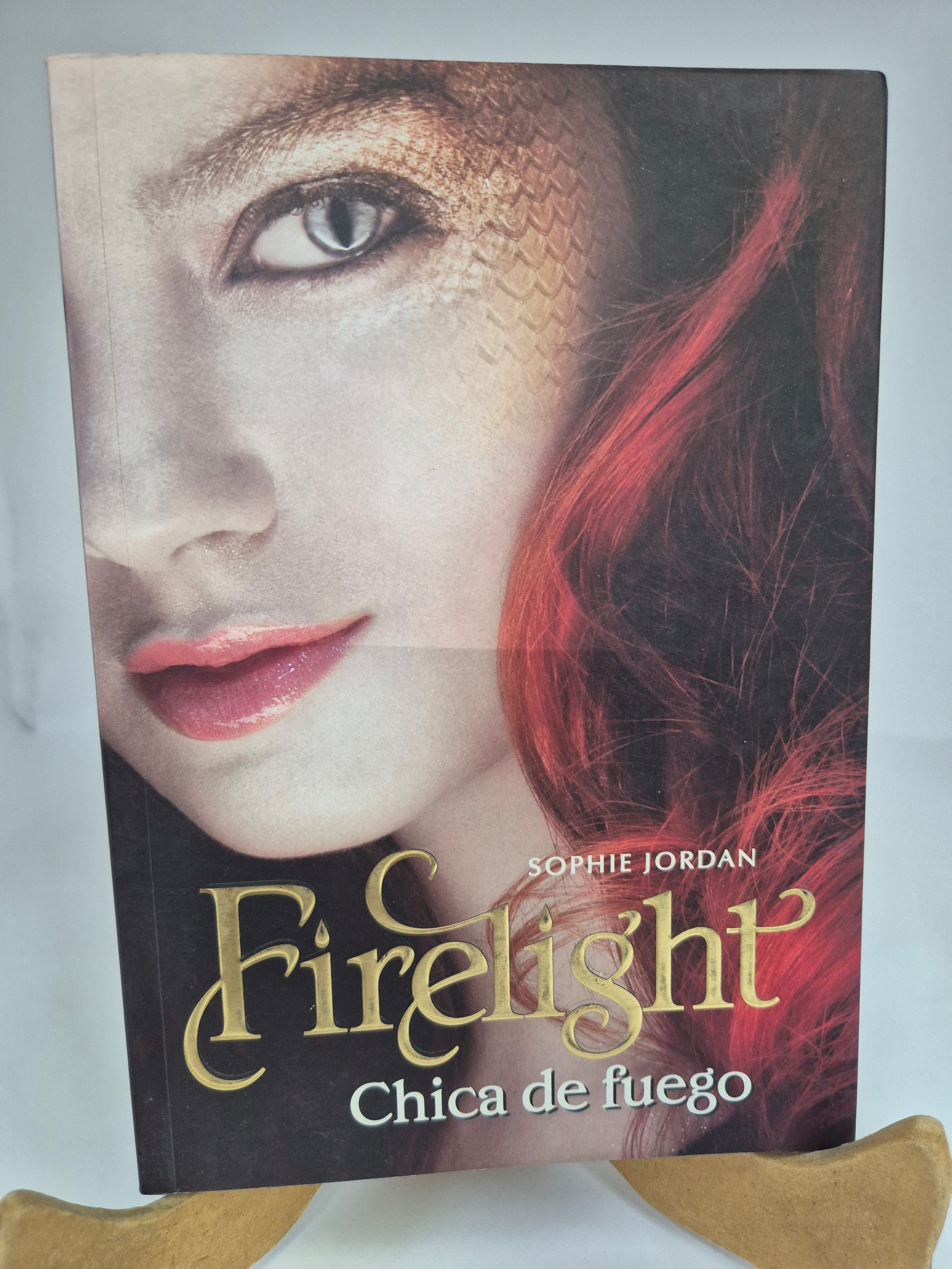 FIRELIGHT CHICA DE FUEGO / SOPHIE JORDAN