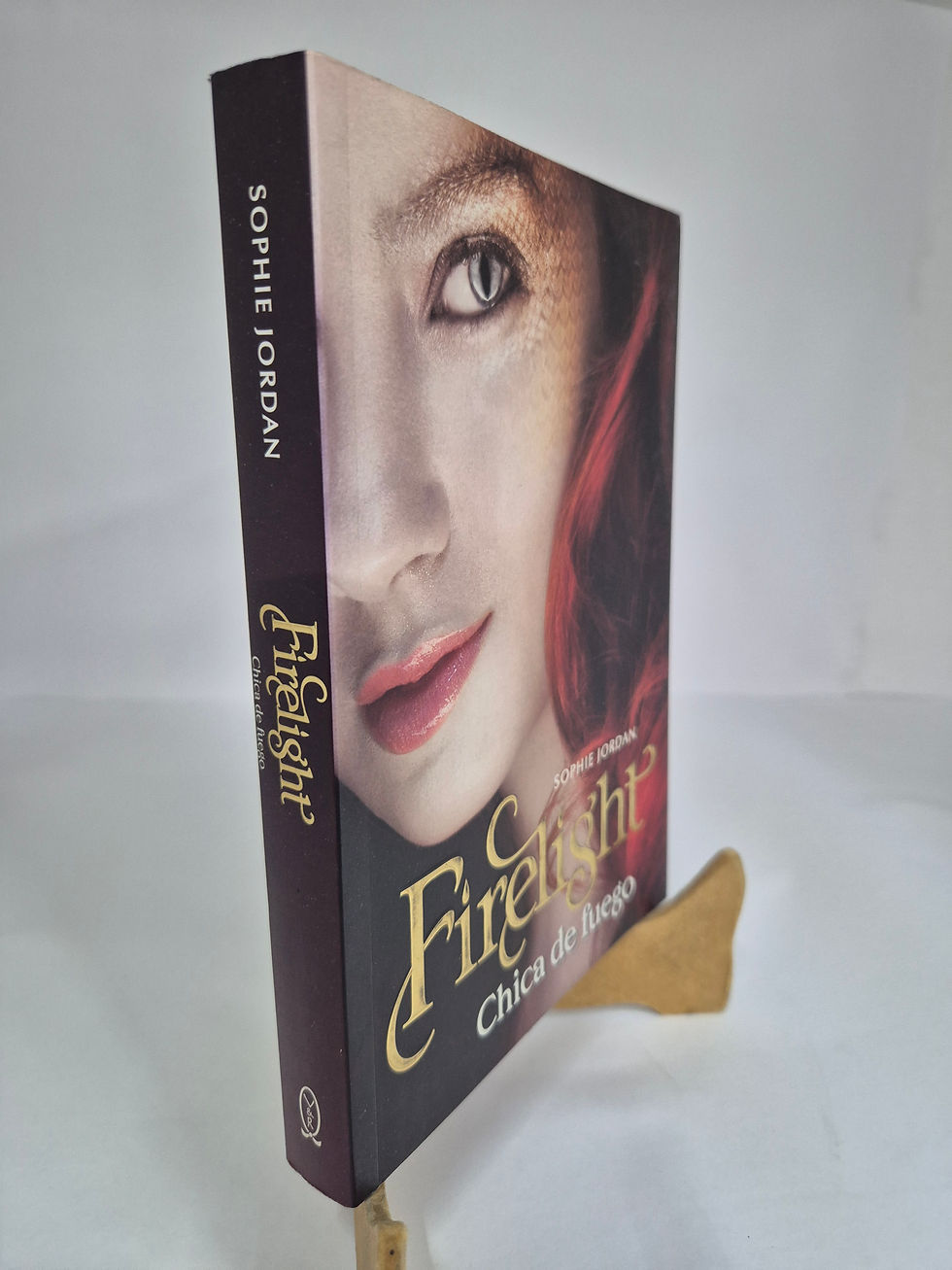 Miniatura: FIRELIGHT CHICA DE FUEGO / SOPHIE JORDAN