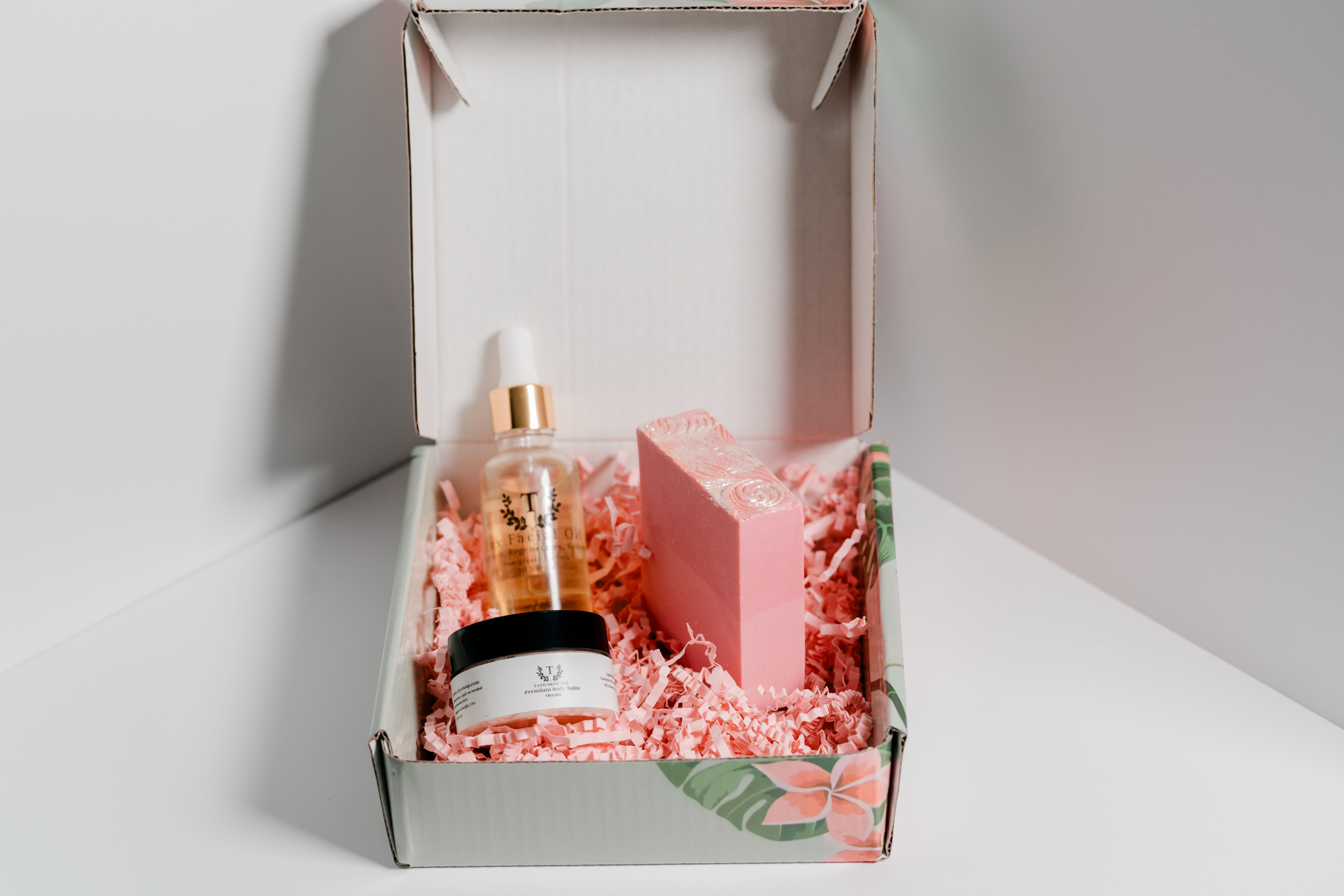 Beauty Essential Kit