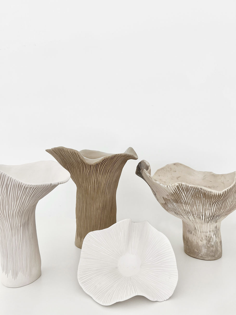 Thumbnail: XL SYMPHONY IN MUSHROOM//BOWL NO.9 - MIXED