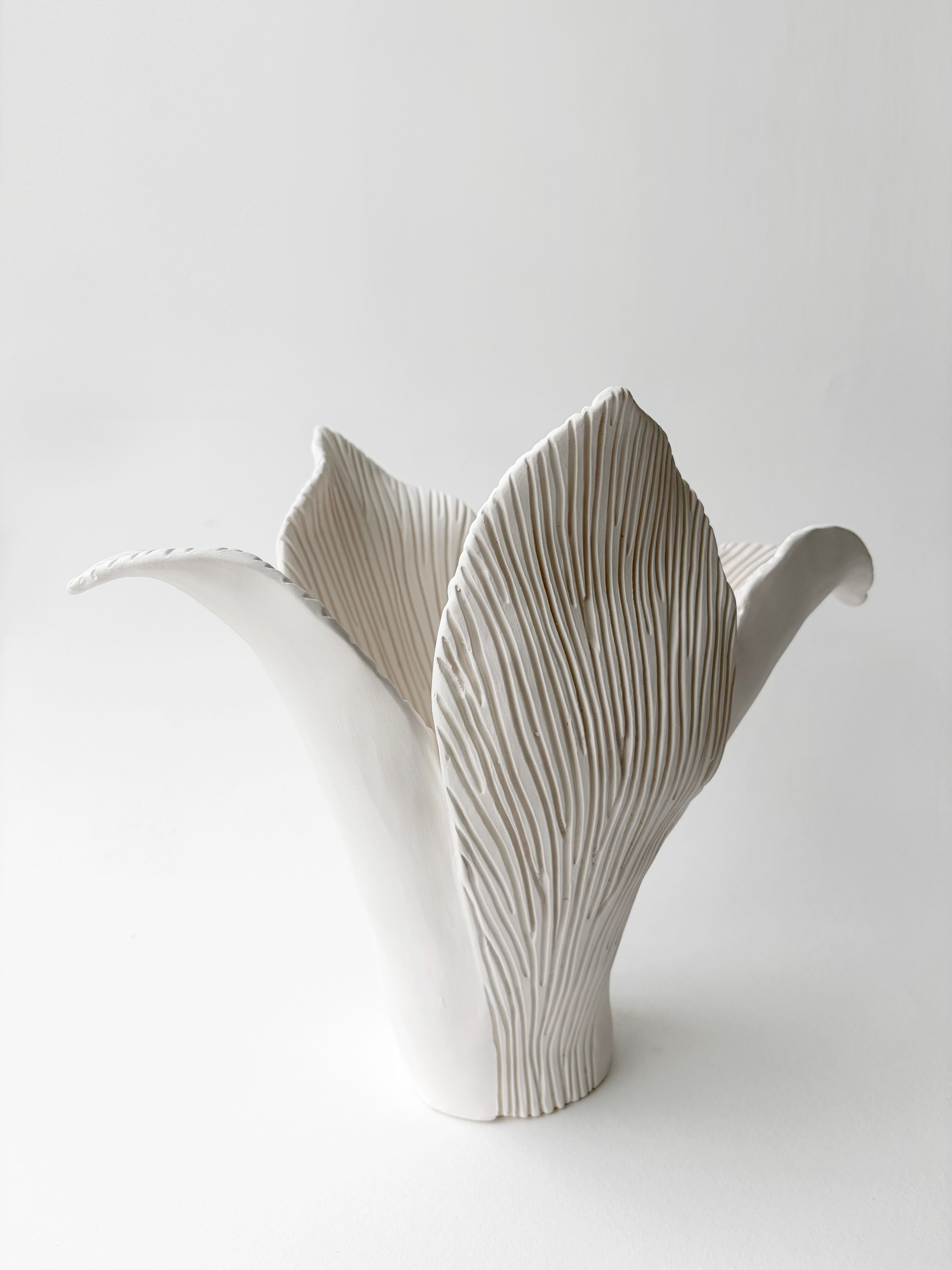 BOTANICAL UNFOLDING // No. 08 - WHITE
