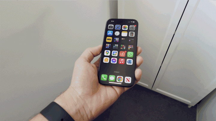 We have a solid composite, the original light reflections are interacting with our new content.