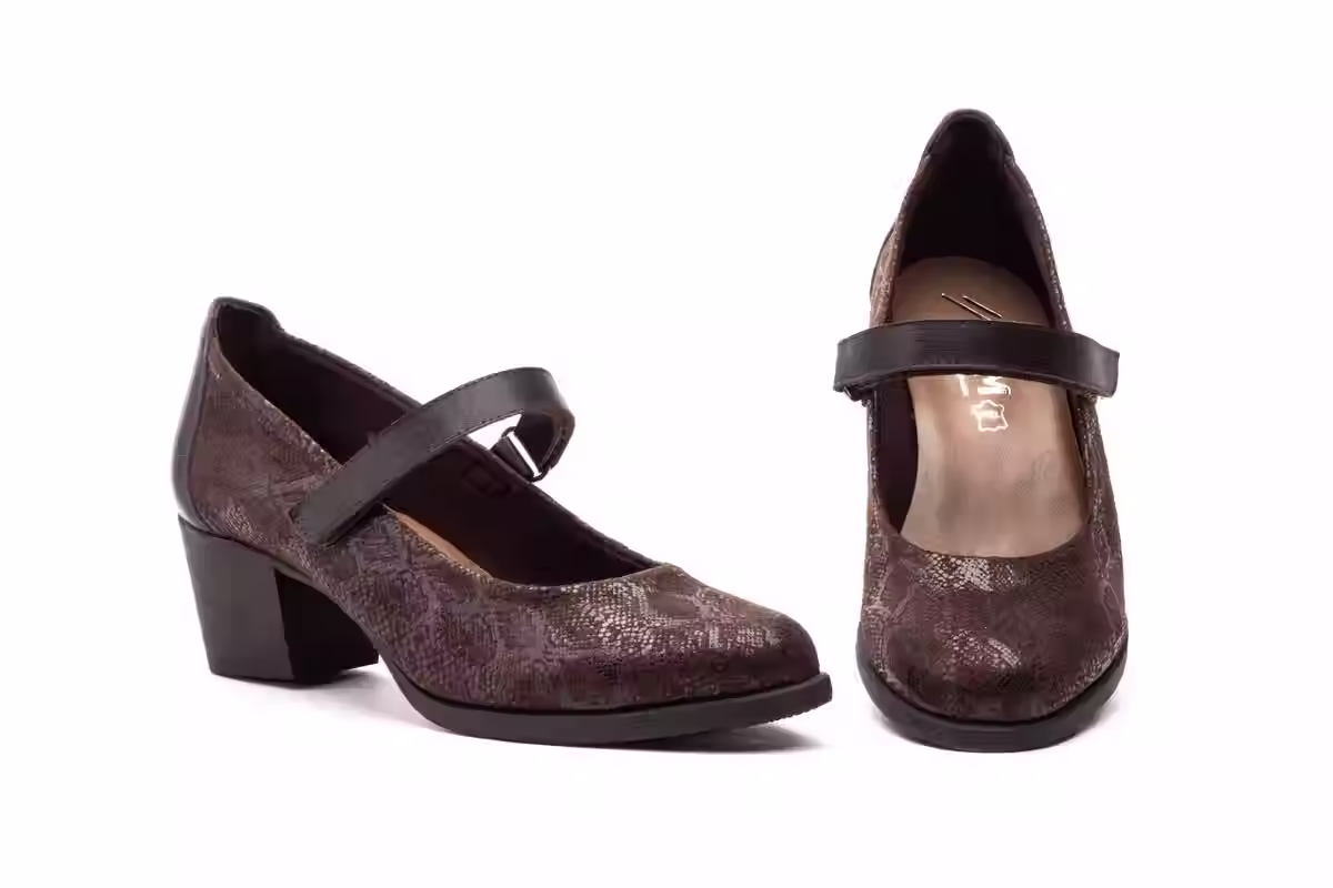 Zapatos Mujer Piel Serraje Marrón Grabada Cierre Velcro Tacón
