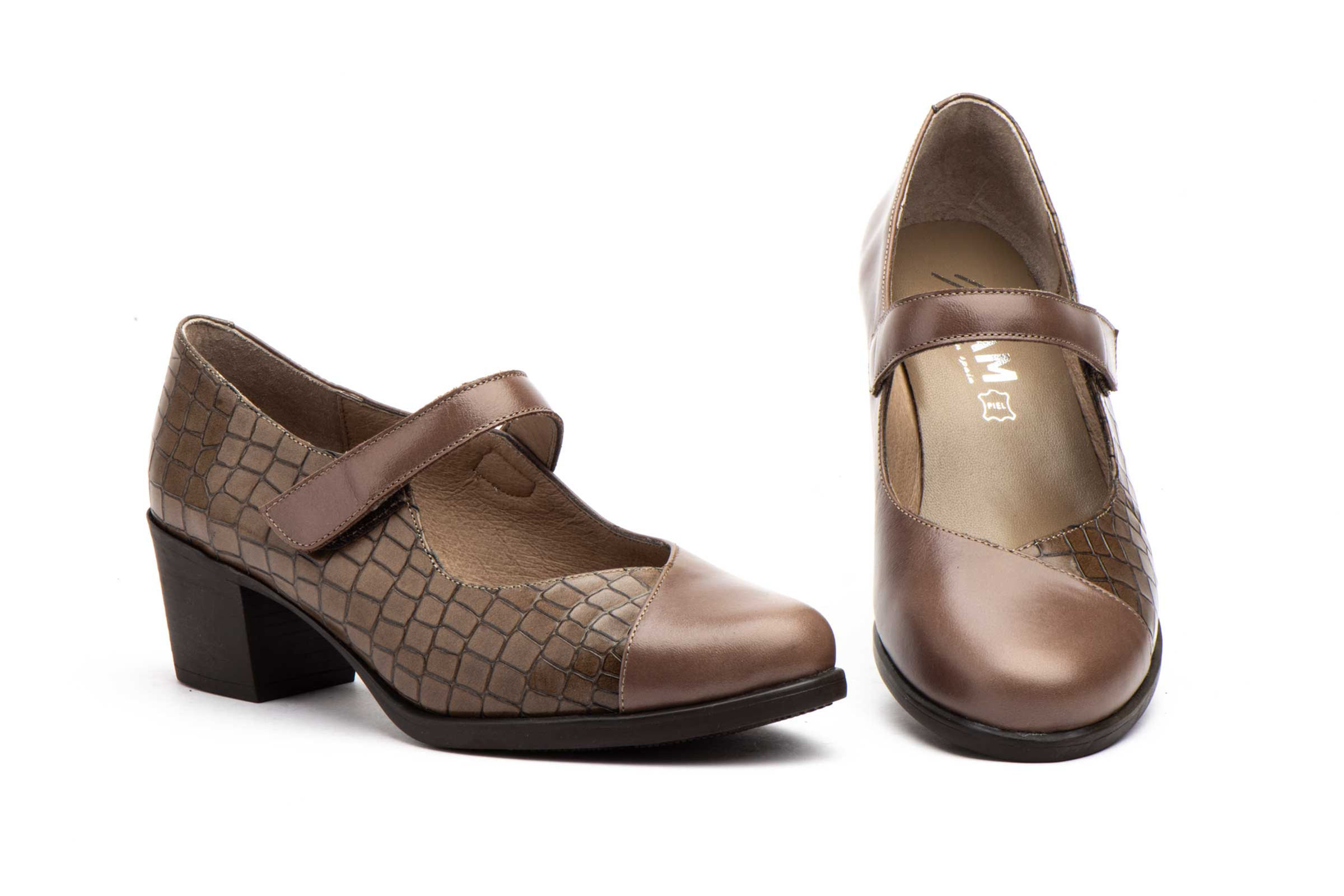 Vista frontal de Zapato para mujer