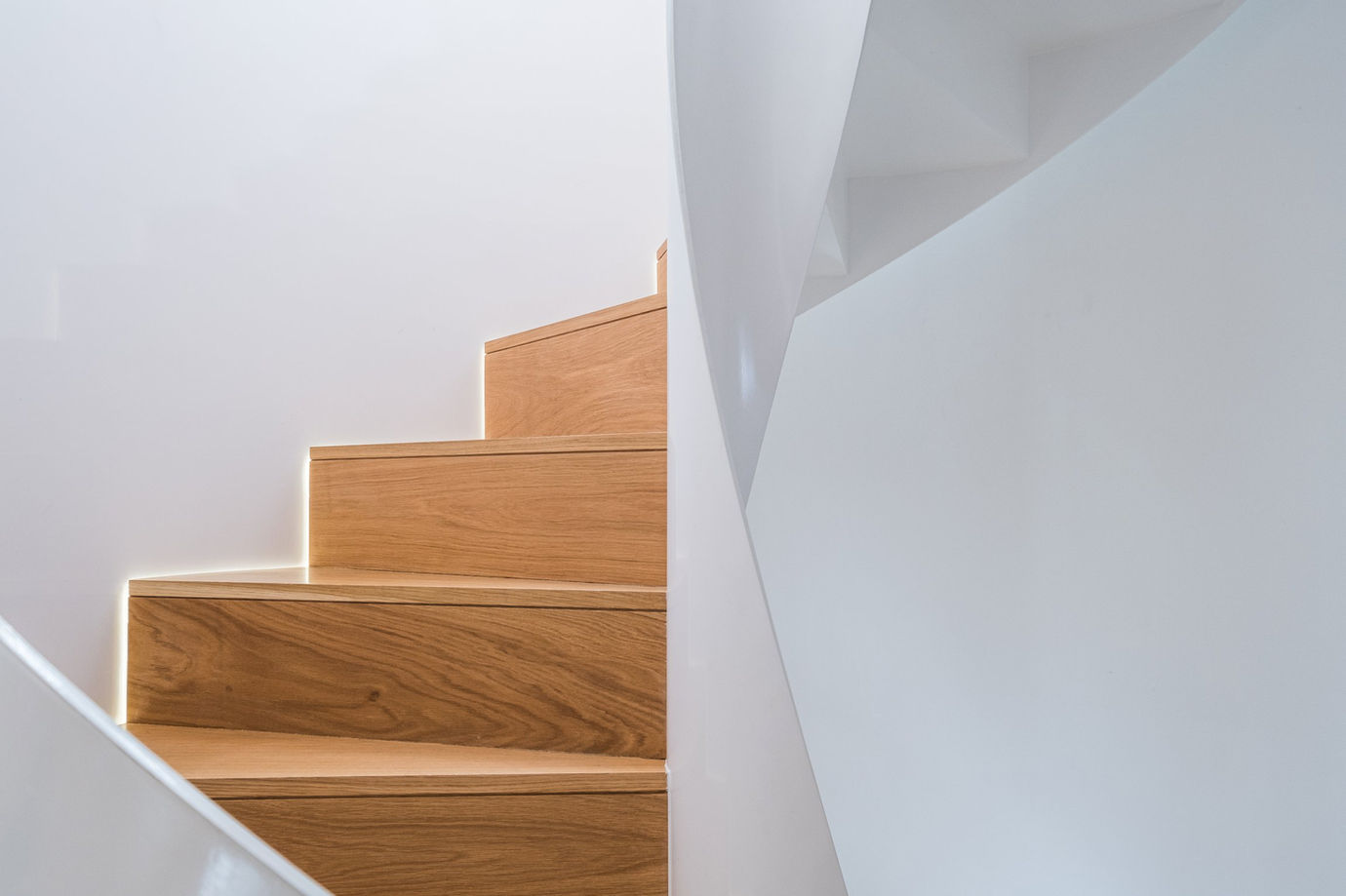 bespoke designer staircase - JR Interior Photography