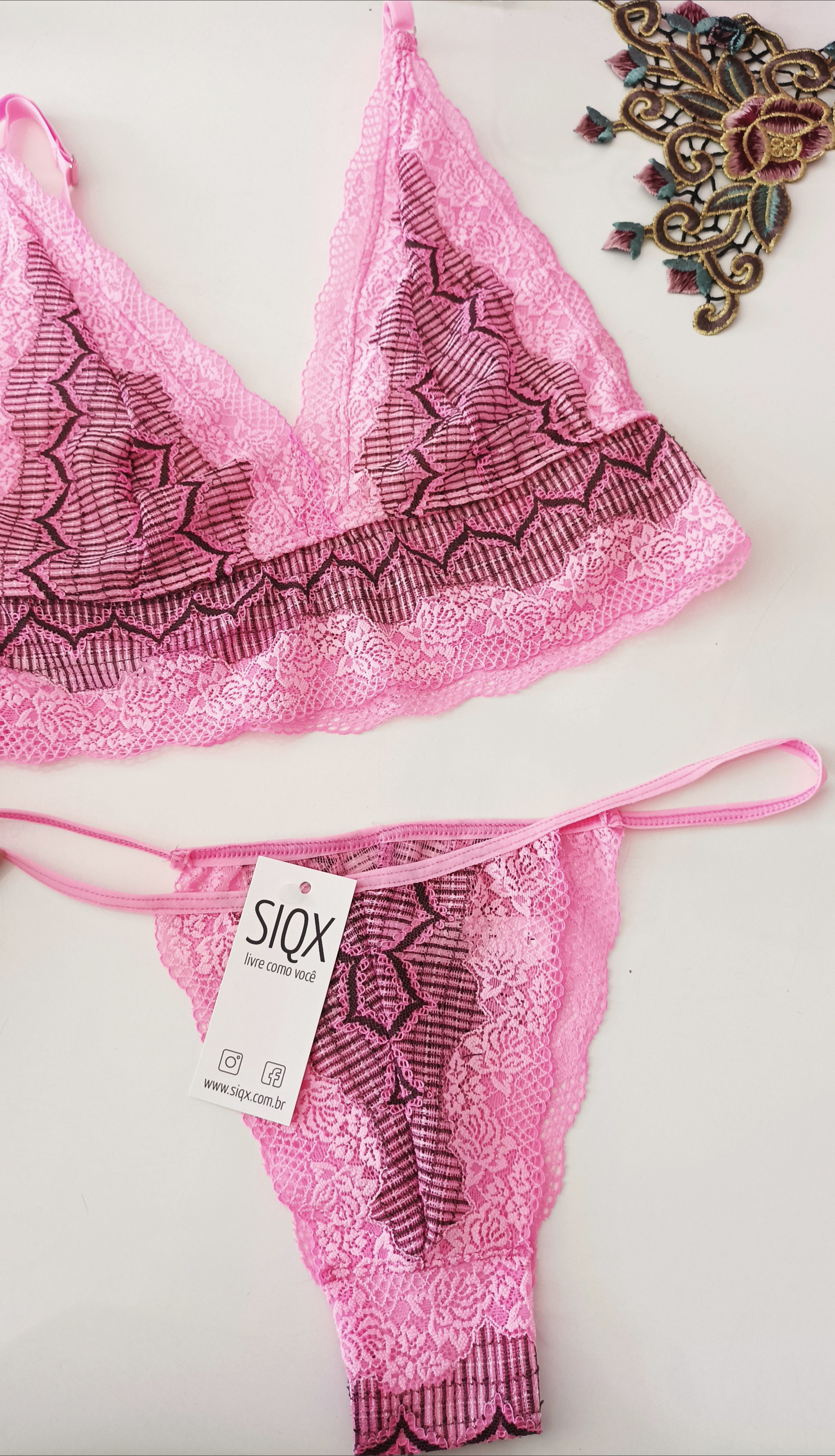 Conjunto AT String Rosa