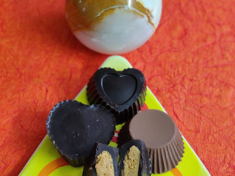 REESE'S PEANUT BUTTER CUP