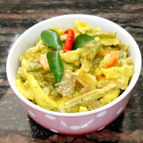 AVIAL (MIXED VEGETABLE )