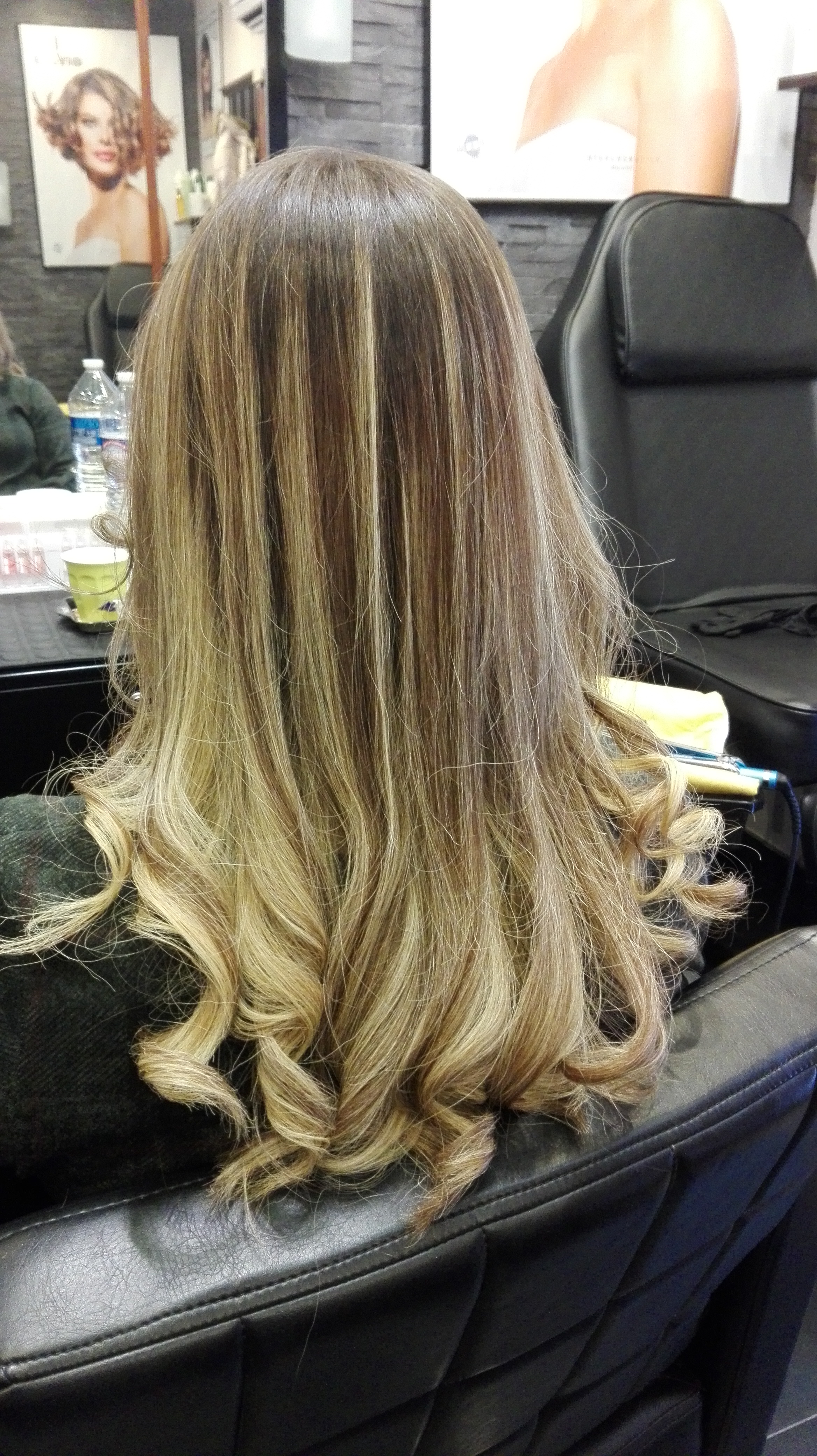 niloufar coiffeuse