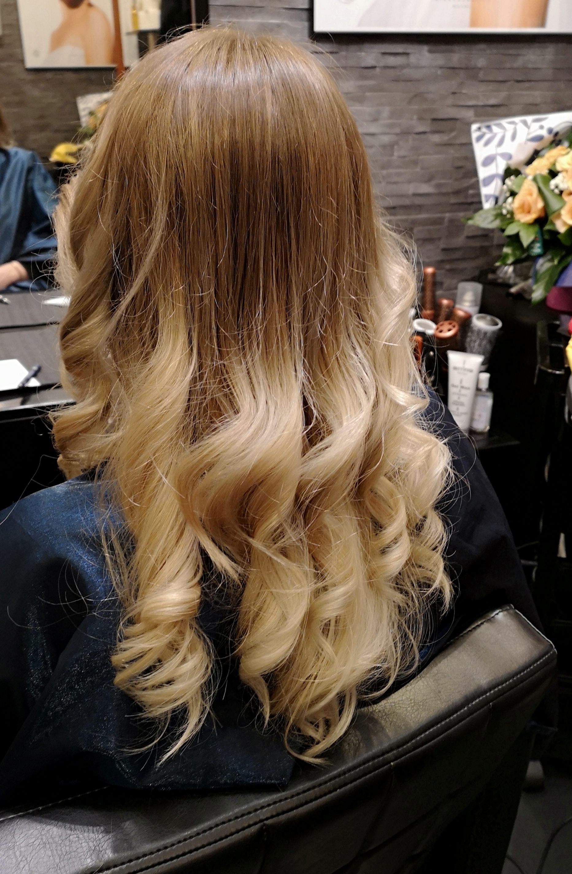 niloufar coiffeuse