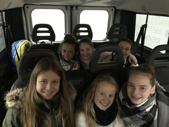 mit dem SV Bulli auf dem Weg zur Schulmeisterschaft Volleyball