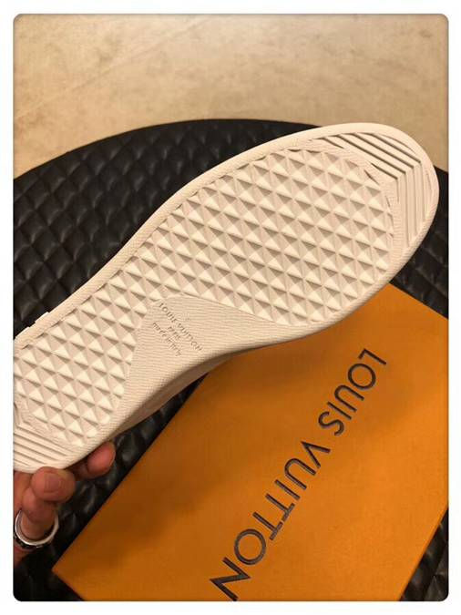 Miniatura: LOUIS VUITTON