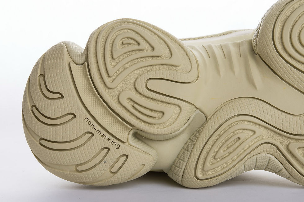 Miniatura: ADIDAS YEEZY 500