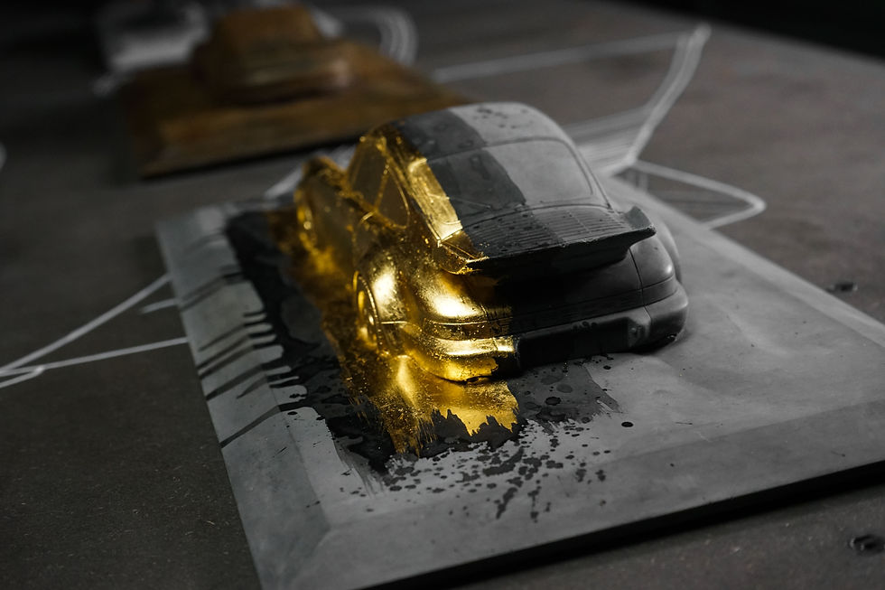 Thumbnail: Porsche 911 Carrera 964 Turbo - Gold Brush Stroke A