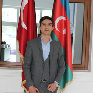 Anadolu Universiteti tələbəsi Simur Bəydəmirov aprel döyüşlərindən danışdı.