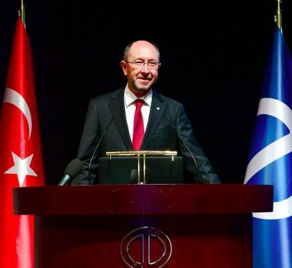 Anadolu Universitetinin rektoru Prof.Dr.Fuat Erdalın 15 İyul Demokratiya və Milli Birlik Günü mesajı