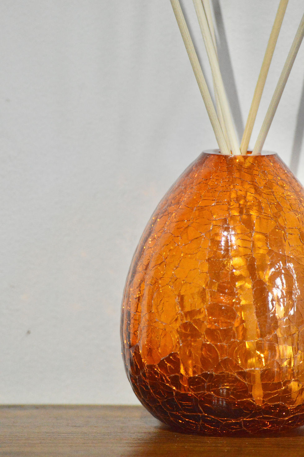 Orange crackle diffuser