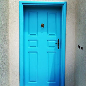 דלתות עתיקות משופצת