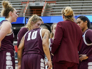 Women's Basketball's Season Ends at Syracuse