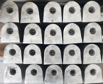 Magnesium anode 32 pounds