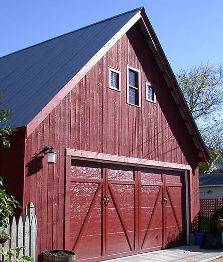 Garage with office above.JPG