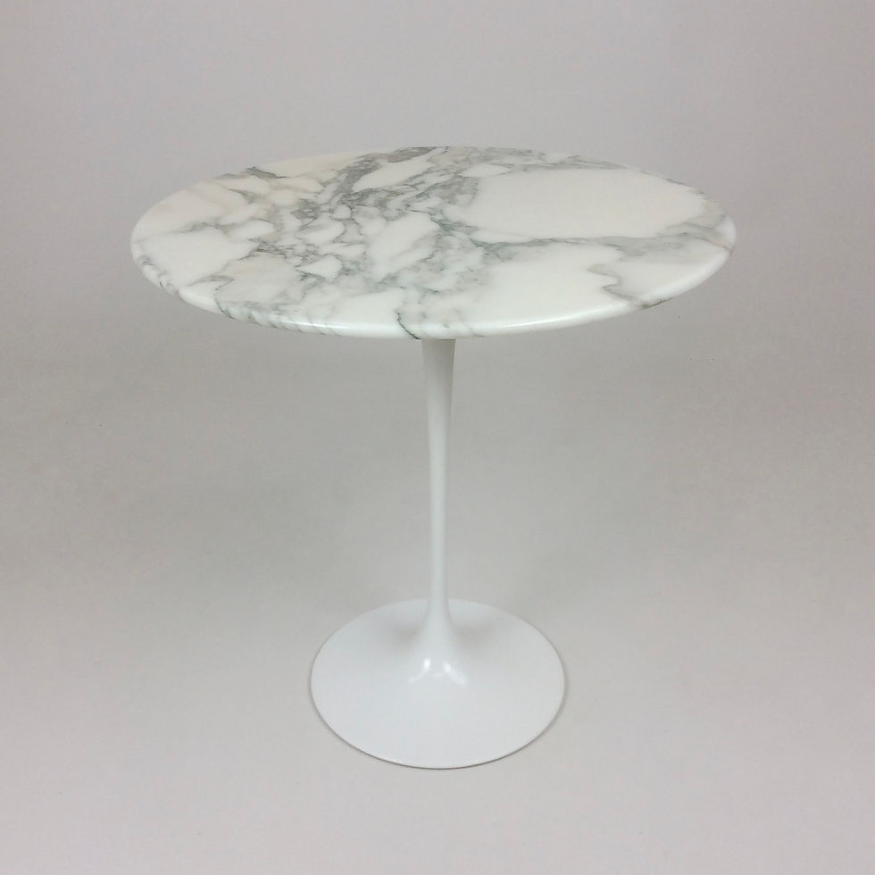 Eero Saarinen Tulip Side Table for Knoll, circa 1970, USA.