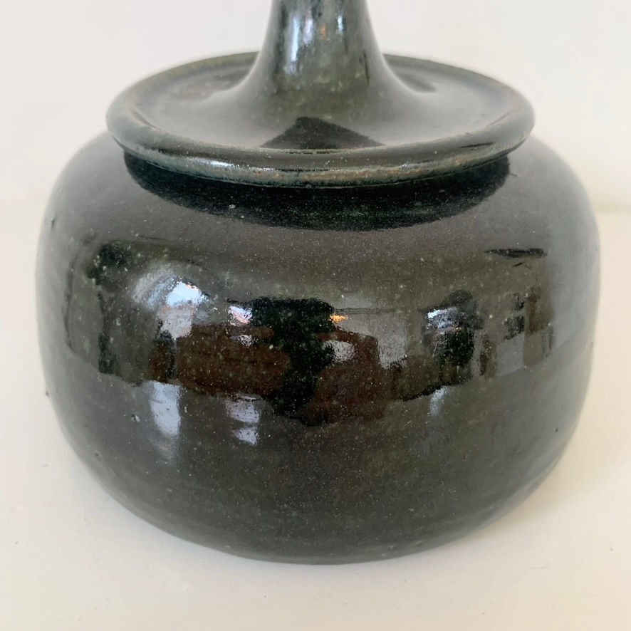 Miniature : Antoine De Vinck Stamped Ceramic Pot circa 1975, Belgium.