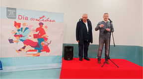 Escritores ourensanos presentaron sus libros en el Día del Libro en el Centro Comercial Ponte Vella