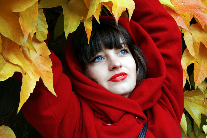 Little Red Riding Madeleine