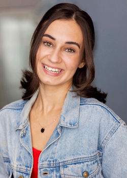 Hannah Frederick Headshot