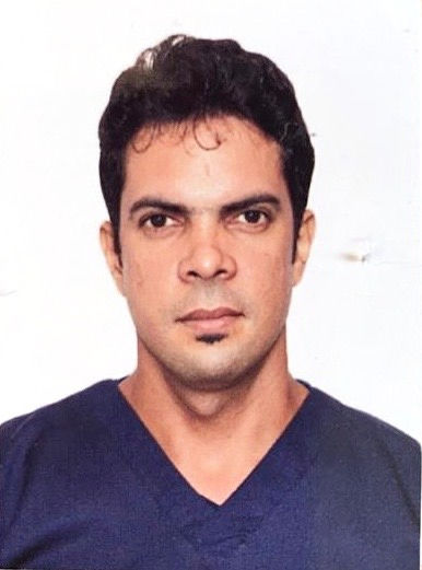 Dr Alejandro Manuel Ricardo