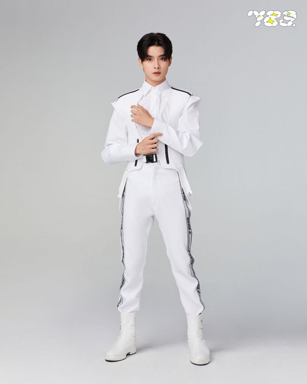 photo_6172287047587445529_y