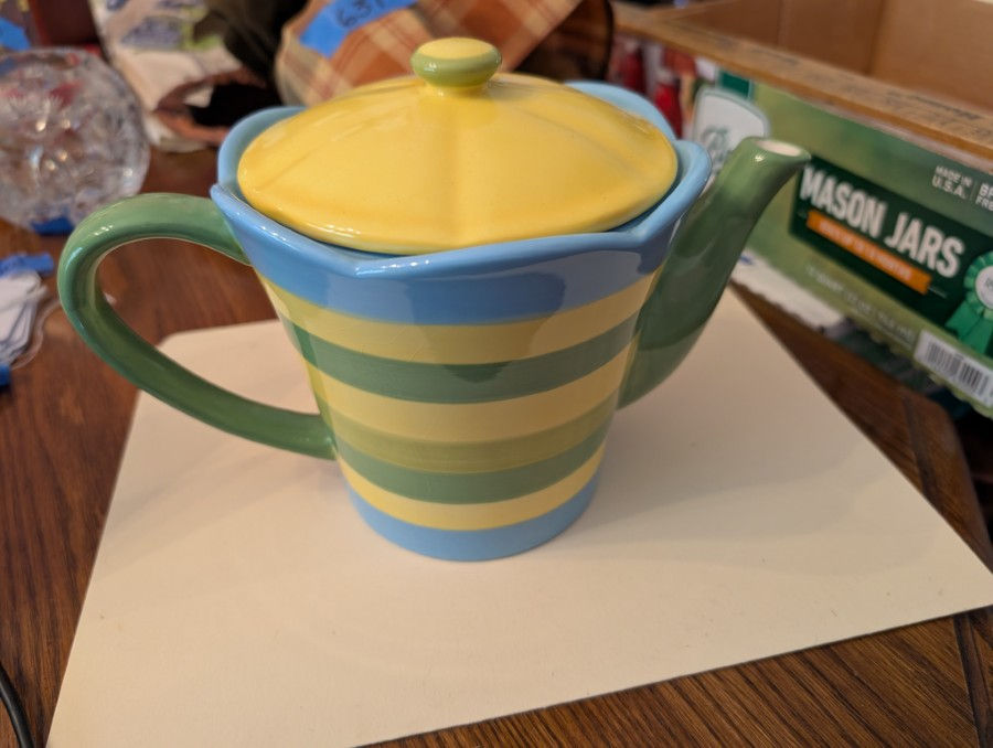 Thumbnail: 2005 Burton & Burton "Summer Tide" Teapot