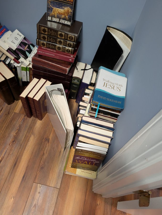 Thumbnail: Large Selection of Misc Books ($1.00 ea)