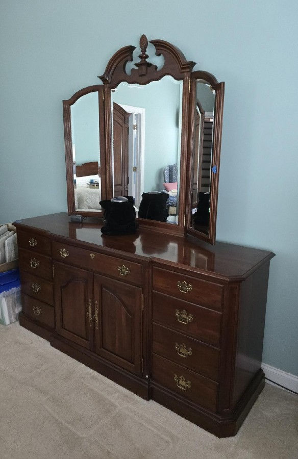 Thumbnail: Pennsylvania House Cherry Dresser w/ Tri-Fold Mirror