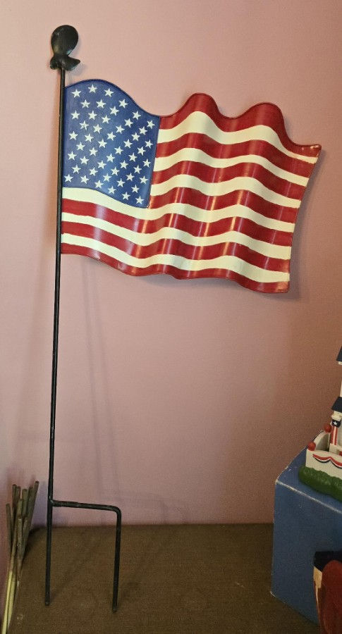 Thumbnail: Metal American Flag Yard Art