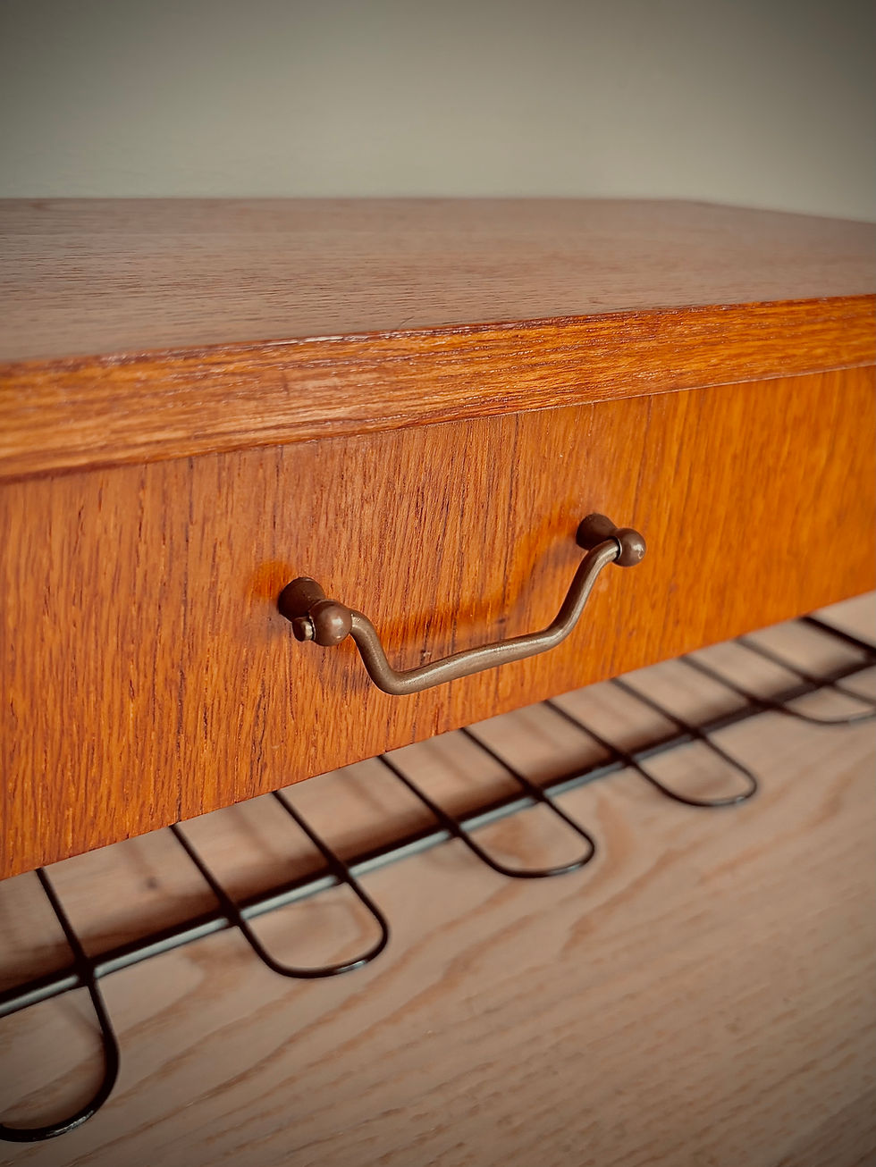 Miniatyrbild: Vintage telefonhylla i teak & string 
