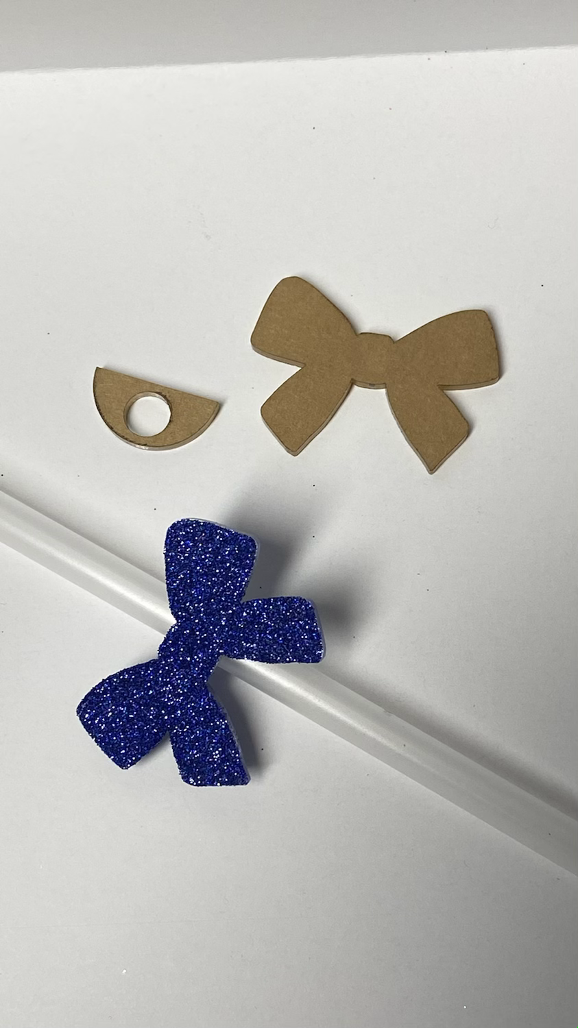 Bow Straw Topper 