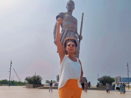 Viver é partir, voltar e repartir*